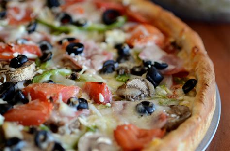 Toppings on pizza. Things To Know About Toppings on pizza. 